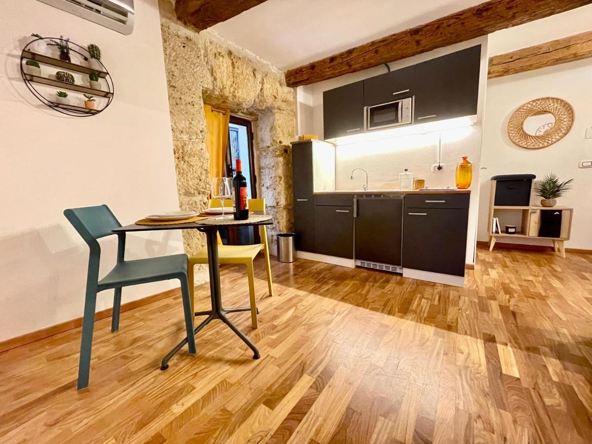 פלרמו Corrieri Little Apartment מראה חיצוני תמונה